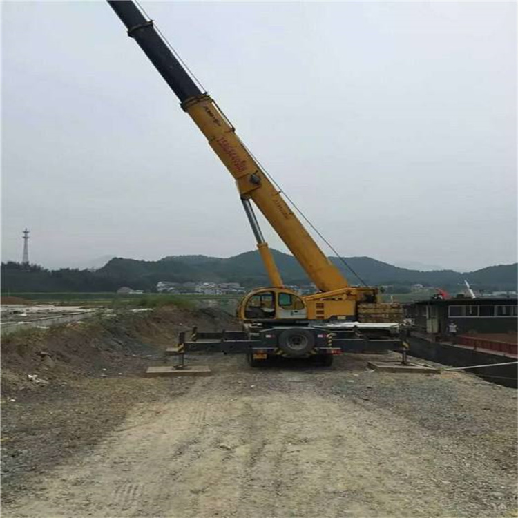 蒙阴重型吊车租赁费用